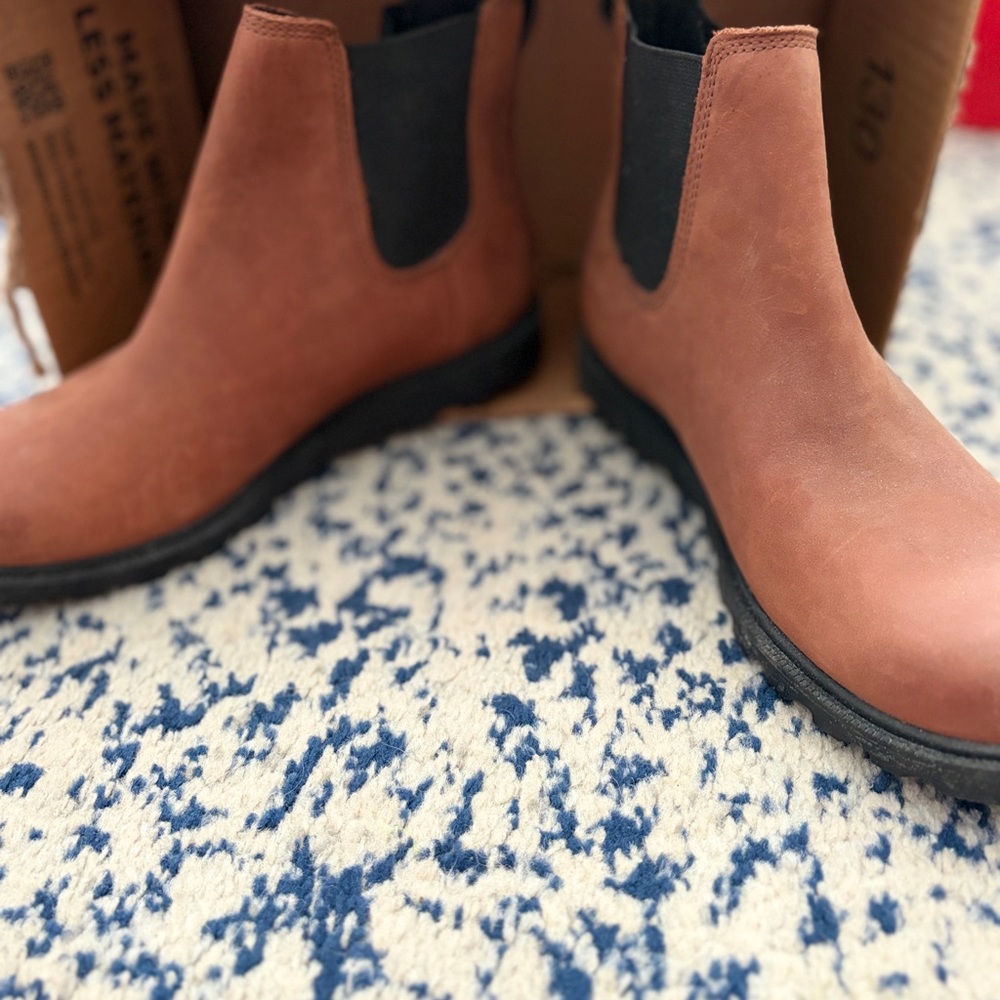 Sorel  Boots size 8 - Picture 7 of 9